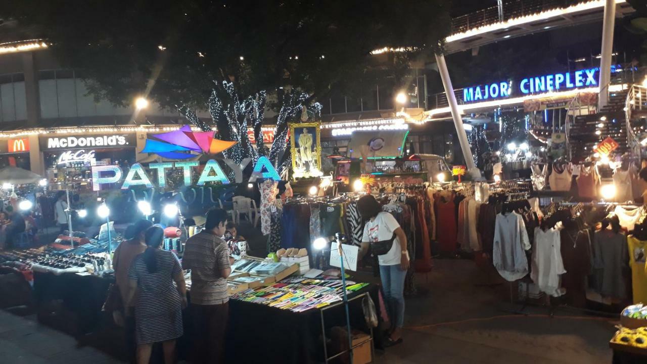 Baan Picha 2 Hotel Pattaya Bagian luar foto